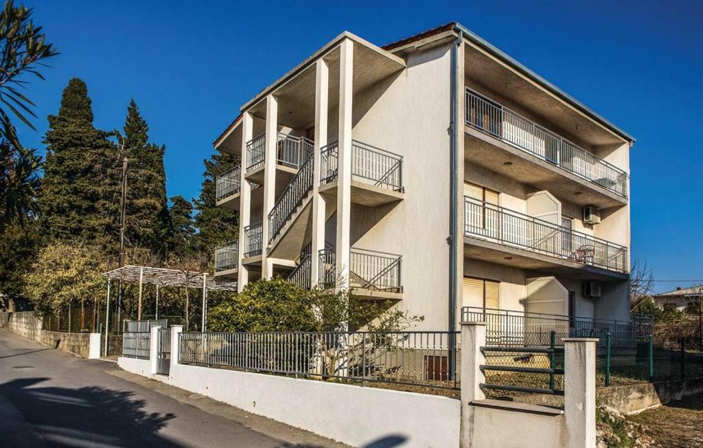 Apartments Aurora Kastela Exterior photo